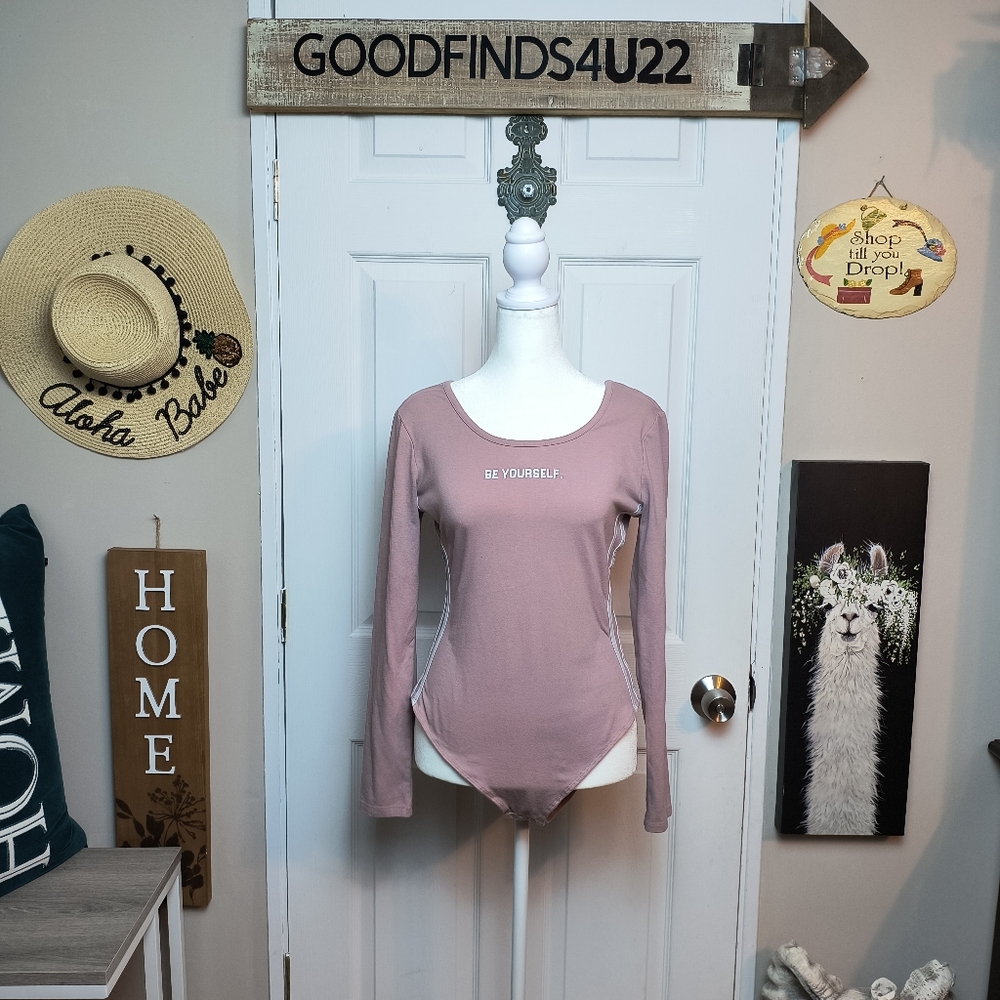 No Comment Be Yourself Pink Bodysuit Stretch Long Sleeve Medium